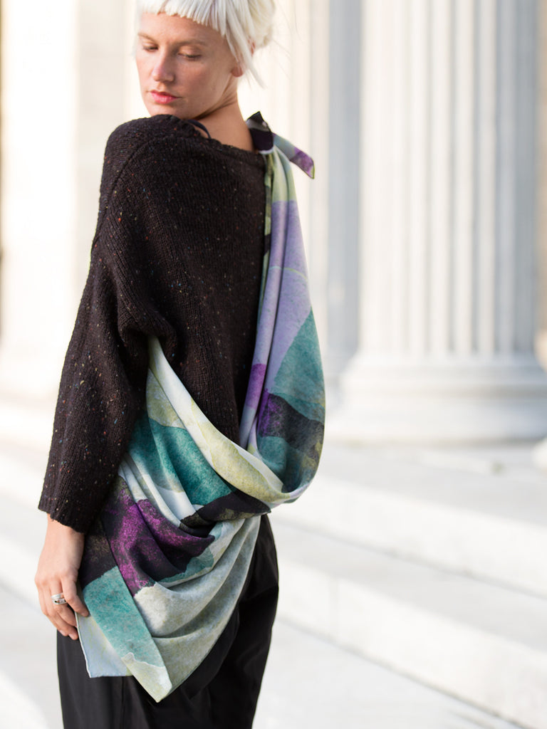 Ink Cape Grey - Large